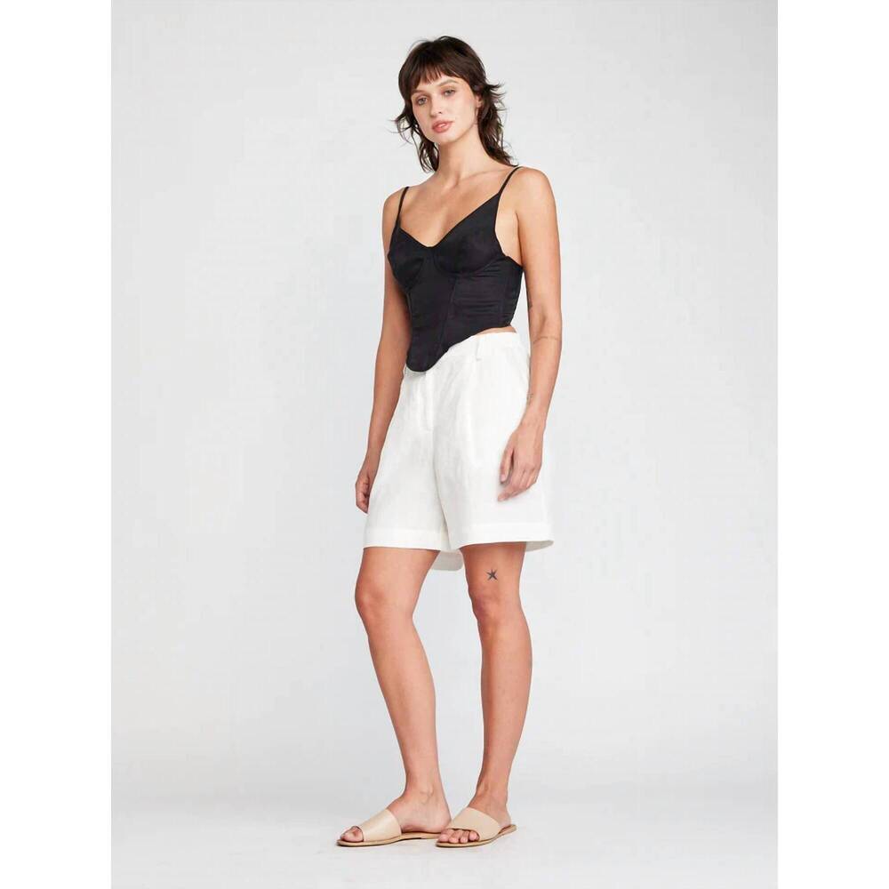 NEW SELF CONTRAST naya shorts in white